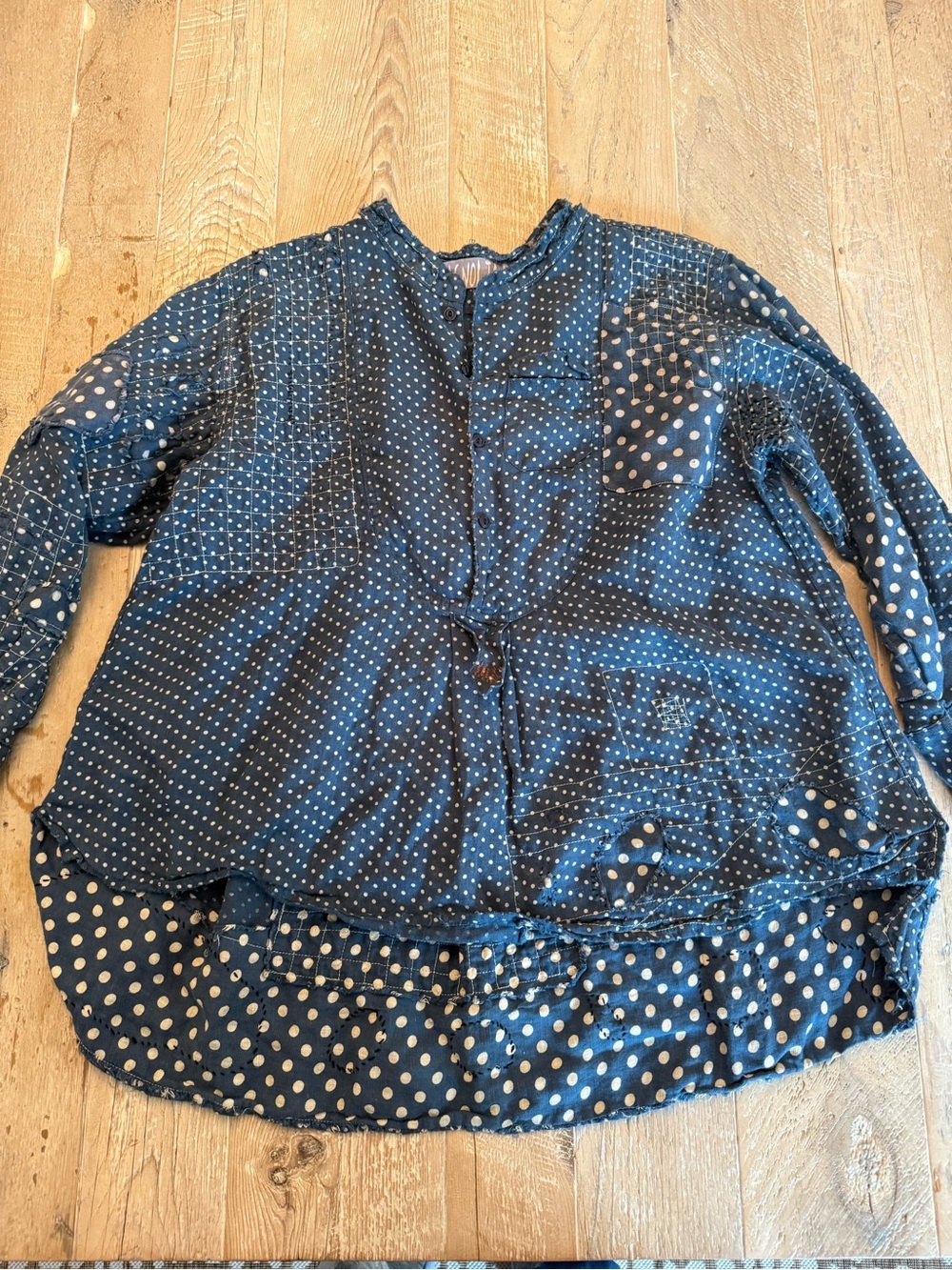 Magnolia Pearl Indigo Polka Dot Henry Top 926 Charlie OS NWOT - Picture 5 of 16